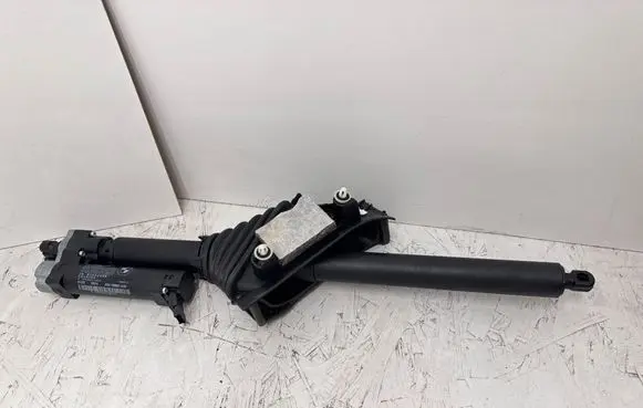 BMW 4 F36 Gran coupe Tailgate/trunk strut/damper 51247330627 7330627