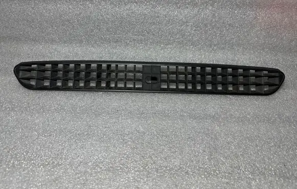 Audi A8 S8 D2 4D Other exterior part 4D0819681