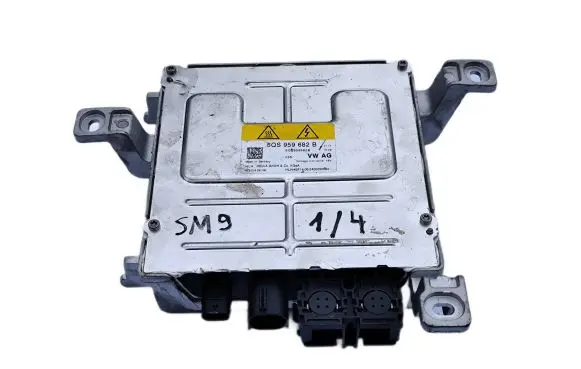 Volkswagen Tiguan Voltage converter inverter 5QS959682B 8ES01625108 5Q5959682B