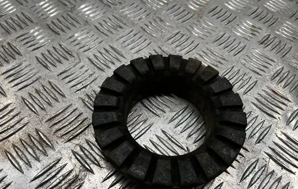 Ford Mondeo MK IV Rear coil spring rubber mount 6G915599BAA 6G915599