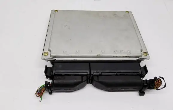 Volkswagen PASSAT B5.5 Engine control unit/module 4B0906018AG