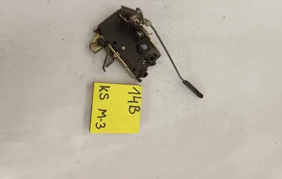 Renault Master II Front door lock 1212121