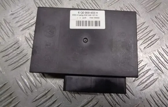 Skoda Fabia Mk1 (6Y) Voice control module 6Q0959433H