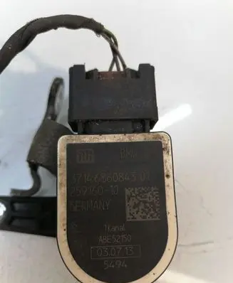 BMW 5 F10 F11 Headlight/headlamp level sensor 6860843