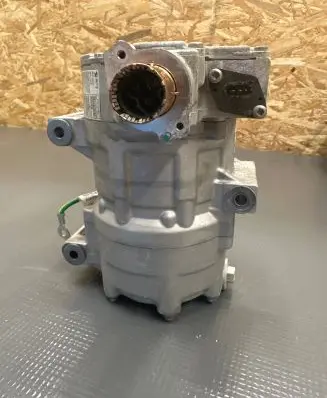 Peugeot 508 II Air conditioning (A/C) compressor (pump) 9840203080