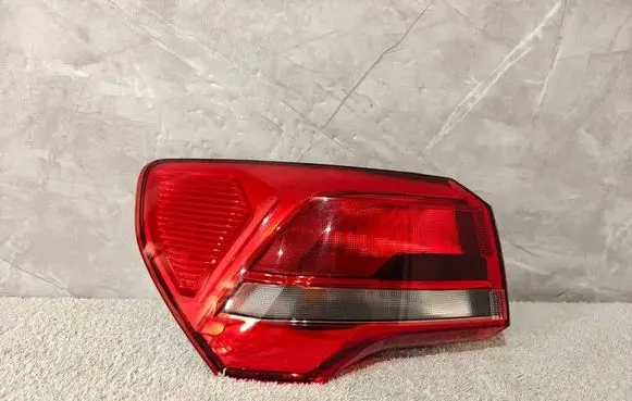 Audi Q3 F3 Rear/tail lights 83A945069