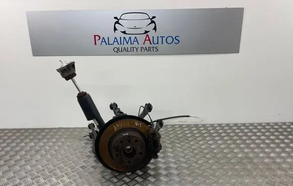 BMW 1 F20 F21 Rear wheel hub spindle/knuckle 