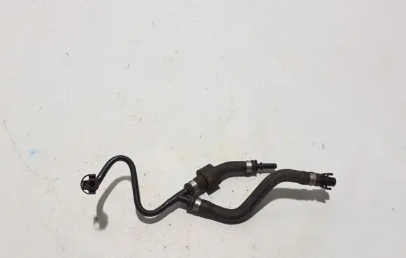 Land Rover Range Rover L405 Engine coolant pipe/hose M8B28464BB