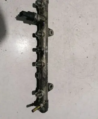 Fuel main line pipe
