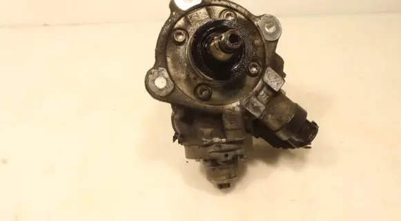 KIA Ceed Fuel injection high pressure pump 0445010596