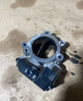 Volvo XC60 Throttle valve 32223833AA 9375A 0942