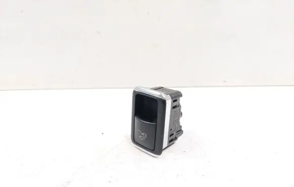 Mercedes-Benz E C207 W207 Tailgate opening switch A2079050051 10075007 10023676
