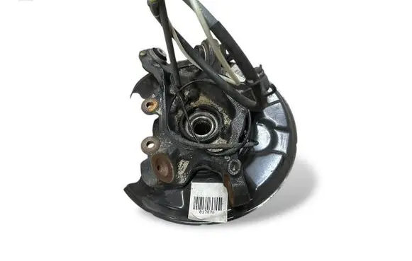 BMW 1 F20 F21 Rear wheel hub spindle/knuckle 6792515 33326792515 6867261