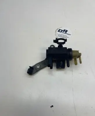 Ford B-MAX Turbo solenoid valve CM5G9F490AA 70401101 12T167