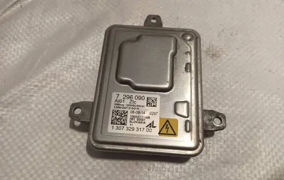 BMW 3 GT F34 Headlight ballast module Xenon 7296090