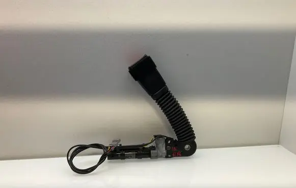 BMW 3 E92 E93 Front seatbelt buckle 9177772