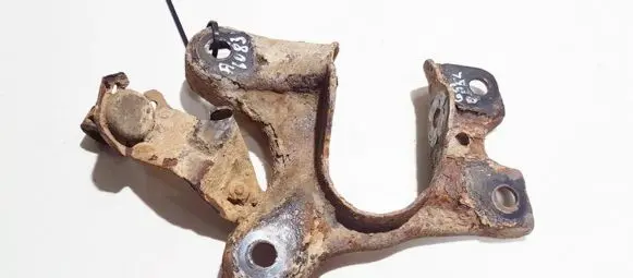 Opel Vectra C Bracket in trunk/boot 