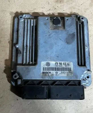 Volkswagen Transporter - Caravelle T5 Engine control unit/module 070906016AJ 1039S07534 0281011568