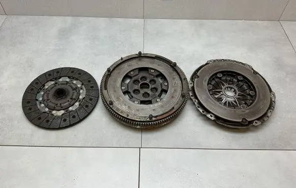 Volkswagen PASSAT B7 Clutch set kit