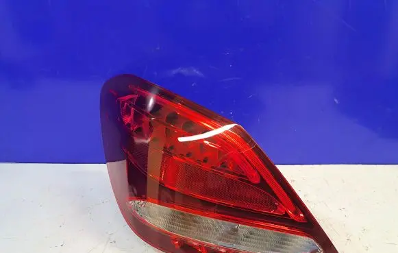 Mercedes-Benz C W205 Rear/tail lights A2059061802