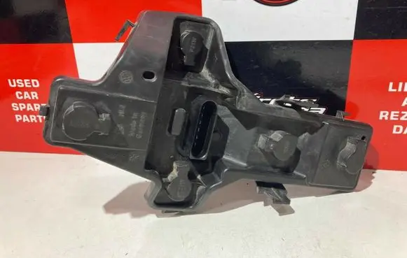 Tail light part