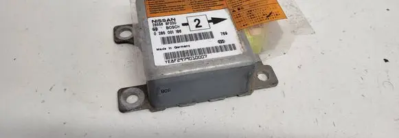 Nissan Terrano Airbag control unit/module 285568F200 0285001186 YE8F2979010007
