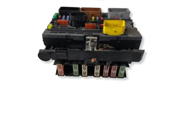 Citroen Berlingo BSM Control unit 9807028780
