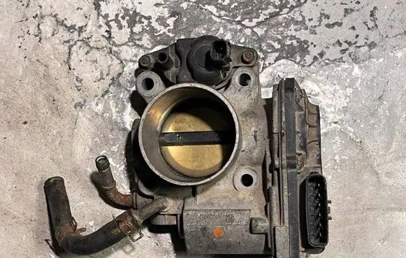 Honda CR-V Throttle valve U21257003084 GMD3A