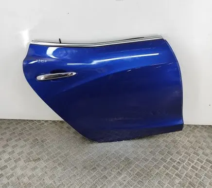 Maserati Ghibli Rear door 673008061