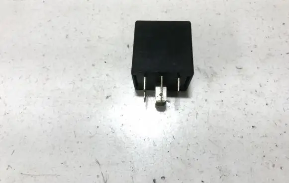 Skoda Octavia Mk1 (1U) Other relay 1j0941243c