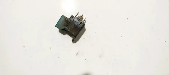 Volkswagen PASSAT B3 Other relay 4ra00351018 4ra003510-18