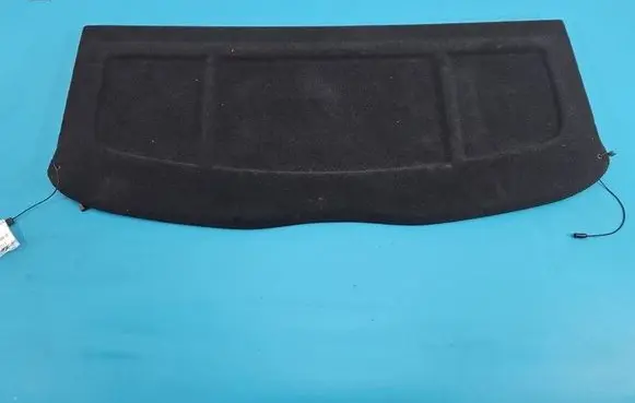 Parcel shelf