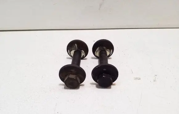 Mitsubishi L200 Front suspension camber bolt 