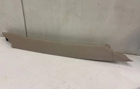 Volvo XC70 (A) pillar trim 1882