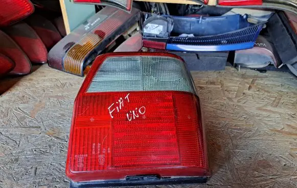 Fiat Uno Rear/tail lights 7640238