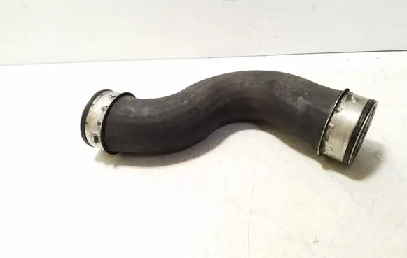 Volkswagen Golf Plus Intercooler hose/pipe 1K0145832B
