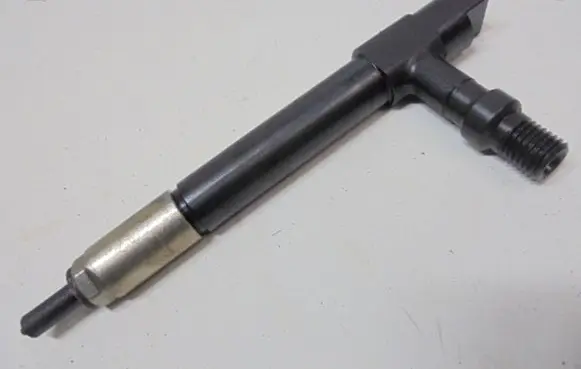 Mazda 626 Fuel injector 6960
