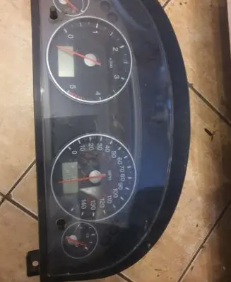 Ford Mondeo Mk III Speedometer (instrument cluster) 3S7F108412 44ZU187