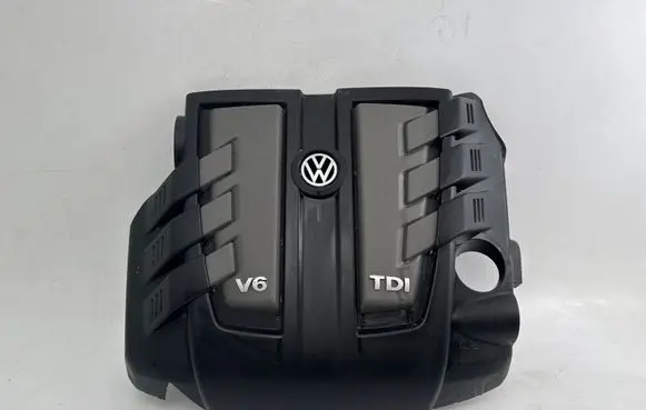 Volkswagen Touareg II Engine cover (trim) 059103925CA