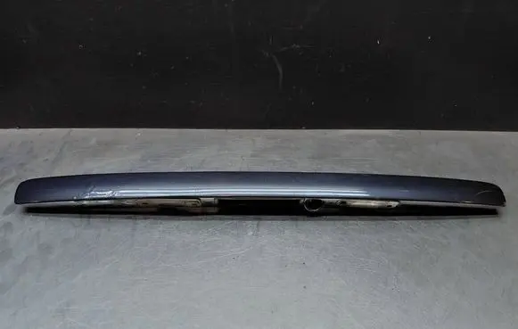 Audi A8 S8 D3 4E Trunk door license plate light bar 4E0827576