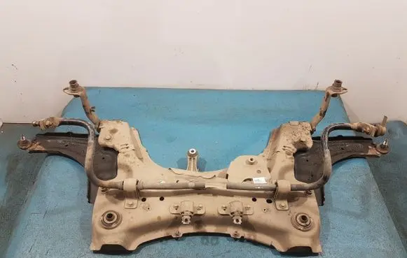 Renault Fluence Front subframe