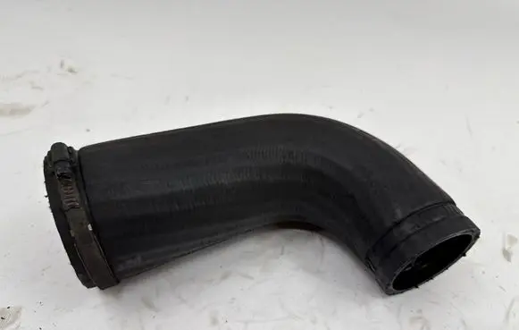 Volvo S60 Intercooler hose/pipe 08699419