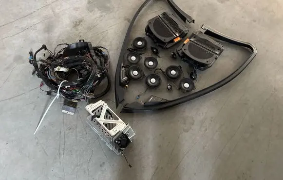BMW 5 F10 F11 Audio system kit 9366160