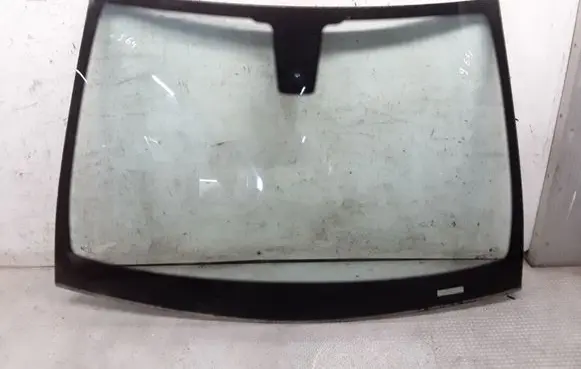 Opel Astra H Front windscreen/windshield window 