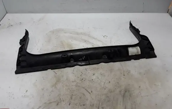 Mercedes-Benz GLE W167 Other engine bay part A1676207002
