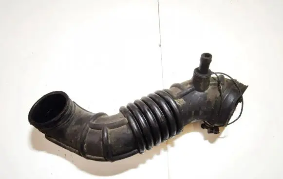 KIA Sorento Air intake hose/pipe 281303E710