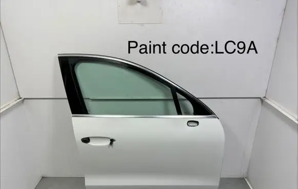 Porsche Macan (95B) Front door 
