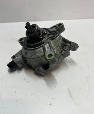 Volvo XC90 Vacuum pump 31375106