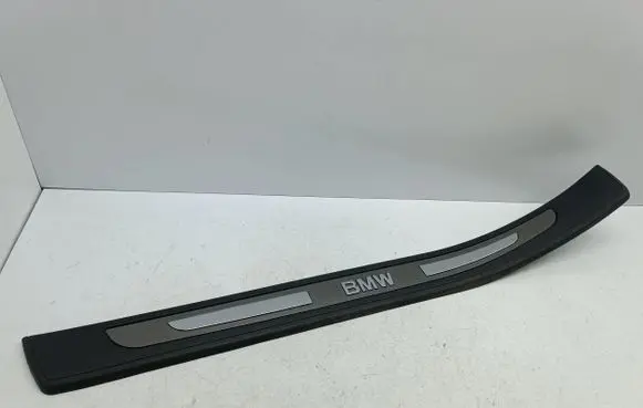 Rear sill trim cover