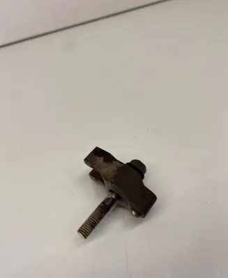 Toyota Urban Cruiser (XP110) Fuel Injector clamp holder